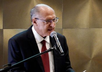 alckmin-deixara-ministerio-em-abril,-mas-seguira-como-vice