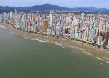 o-que-fazer-em-balneario-camboriu-alem-da-praia:-guia-completo-–-jovem-pan