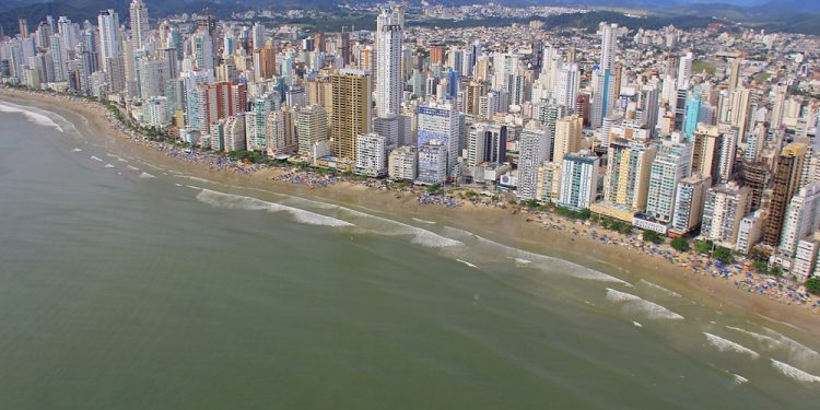o-que-fazer-em-balneario-camboriu-alem-da-praia:-guia-completo-–-jovem-pan