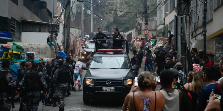 operacoes-policiais-na-mare-deixaram-160-mortos-em-dez-anos