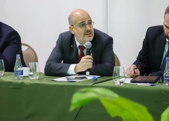 presidente-da-ebc-participa-de-reuniao-do-conselho-superior-da-abert