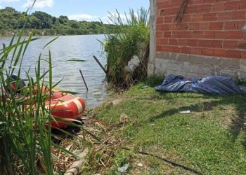 Moradores encontram corpo de homem assassinado em Campos