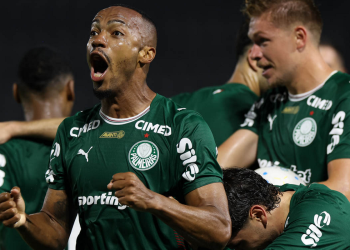 em-noite-de-marlon-freitas,-palmeiras-derrota-gremio