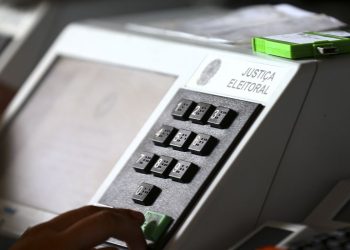 onze-governadores-renunciam-para-disputar-eleicoes-de-outubro