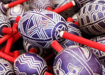 em-brasilia,-artesaos-indigenas-veem-obras-como-acao-de-resistencia