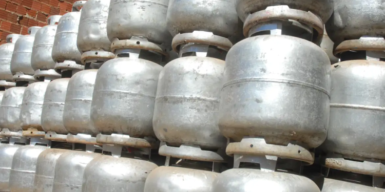 operacao-vem-diesel-2:-pf-fiscaliza-precos-do-gas-de-cozinha-em-15-estados-e-no-df-–-jovem-pan