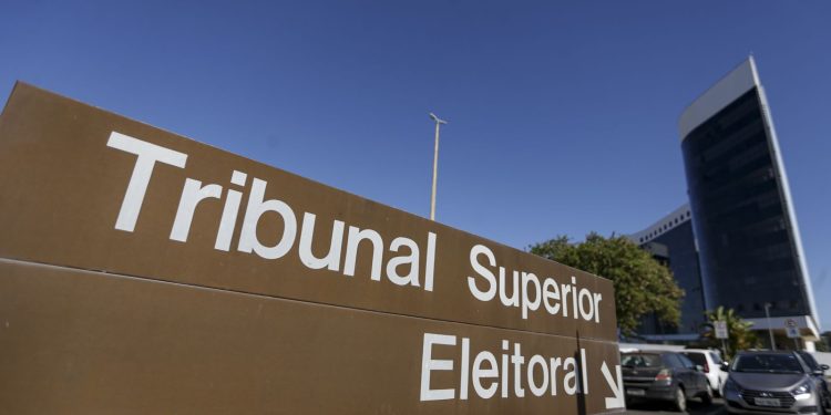 tse-retoma-julgamento-que-pode-cassar-governador-de-roraima