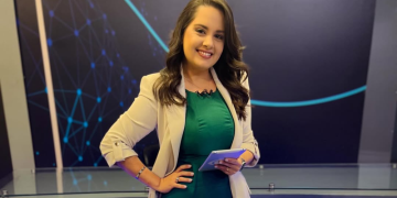 mae-de-bebe-e-focada-no-autismo:-quem-e-a-jornalista-da-band-com-morte-cerebral-–-jovem-pan