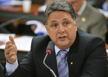 Garotinho muda de ideia e diz que será candidato a governador do Estado