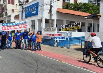 Servidores do Detran em Campos entram em greve