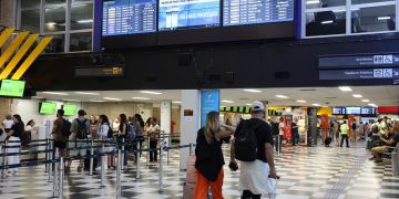 estrangeiros-operam-90%-dos-aeroportos-em-capitais-e-infraero-encolhe-–-jovem-pan