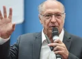 alckmin-espera-dialogo-e-“boa-quimica”-em-encontro-entre-lula-e-trump