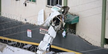 morre-a-terceira-vitima-do-acidente-com-o-aviao-que-bateu-em-predio-em-mg-–-jovem-pan