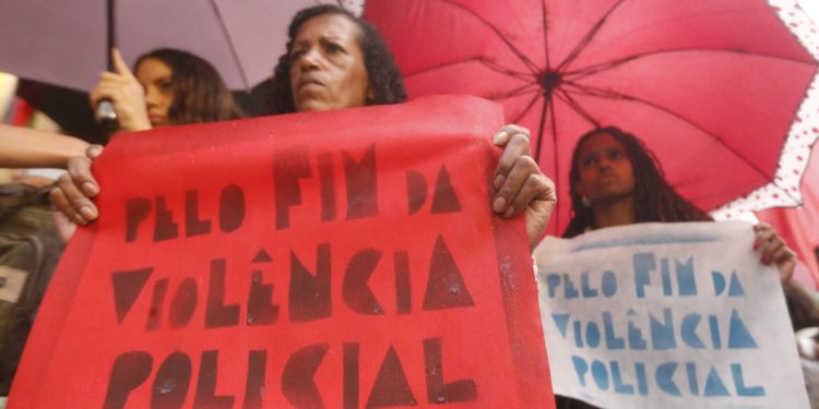 organizacoes-lancam-documento-sobre-chacinas-da-favela-nova-brasilia