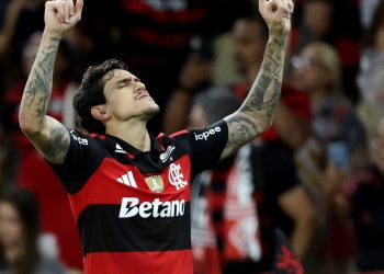 libertadores:-pedro-decide-e-flamengo-esta-nas-oitavas-de-final