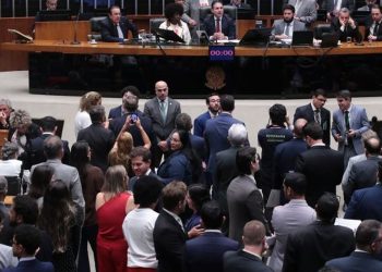 camara-aprova,-em-primeiro-turno,-pec-do-fim-da-escala-6×1