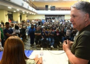 Garotinho oficializa pré-candidatura ao Governo do Rio pelo Republicanos em evento na capital