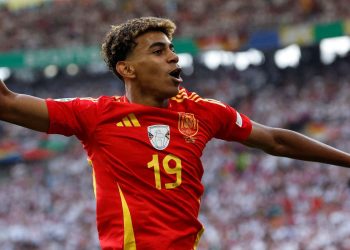 com-elenco-estelar,-espanha-encabeca-grupo-h-da-copa-do-mundo