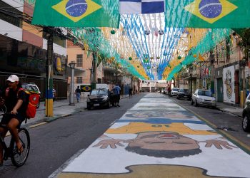 ruas-decoradas-para-copa-do-mundo-reforcam-vinculo-comunitario-no-rio