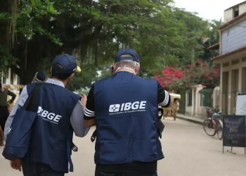 ibge-abre-inscricoes-em-selecao-para-8,2-mil-vagas-de-nivel-medio