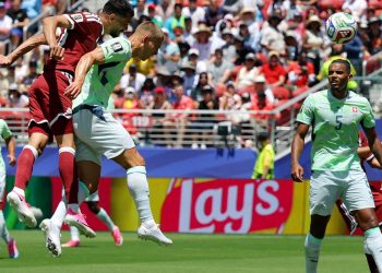 suica-desperdica-chances-e-catar-arranca-empate-no-fim-pelo-grupo-b