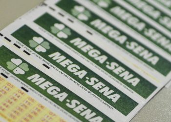 mega-sena-acumula-e-premio-principal-vai-para-r$-36-milhoes