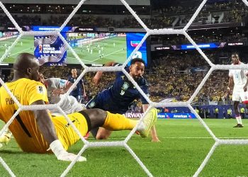 veja-os-resultados-dos-jogos-de-sexta-feira-(19)-na-copa