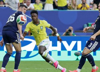 brasil-e-japao-se-enfrentam-hoje-no-mata-mata;-veja-jogos-da-copa