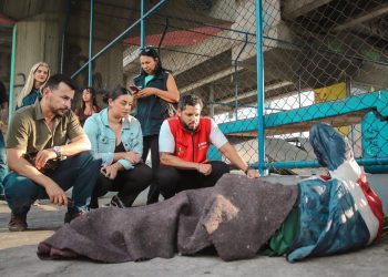 Ação do programa Centro Mais Seguro acolhe pessoas em situação de rua em Campos