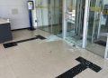 Alucinado, travesti invade Banco do Brasil do Centro de Campos