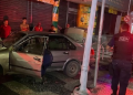 Com neto e adolescentes no carro, motorista sem CNH invade calçadão de Campos e destrói patrimônio