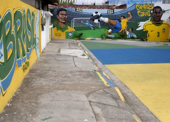 “Ruazinha” conquista título de rua mais enfeitada da Copa