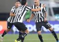 com-gol-no-ultimo-lance,-botafogo-bate-santos-na-volta-do-brasileirao