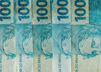 caixa-paga-bolsa-familia-de-julho-a-beneficiarios-com-nis-de-final-4