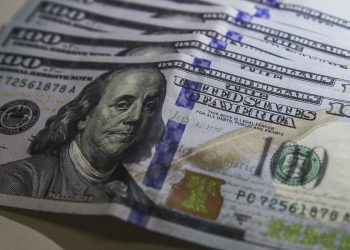 dolar-fica-estavel-em-r$-5,08,-mas-cai-0,58%-na-semana