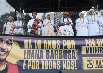 homenagem-a-luana-barbosa-marca-a-11a-marcha-das-mulheres-negras-em-sp