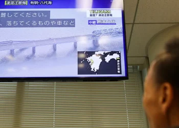 terremoto-no-japao-causa-falta-de-energia-e-interrompe-transporte