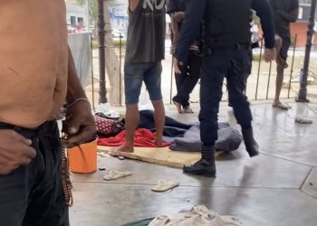 Guarda de Campos e Postura fazem abordagem no coreto do Liceu