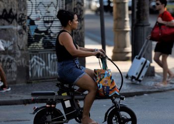fenomeno-das-bikes-eletricas-e-tema-do-caminhos-da-reportagem