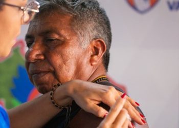 vacinacao-e-ampliada-em-comunidades-indigenas-da-amazonia