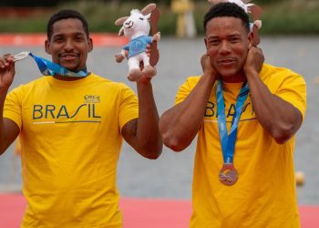 jacky-godmann-e-gabriel-nascimento-sao-prata-no-mundial-de-canoagem