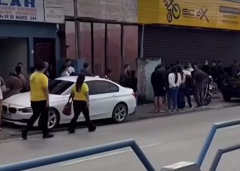 Campistas fazem fila para entrar em nova loja de bicicletas de Campos