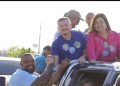 Thiago Virgílio faz carreata com centenas de carros e reúne lideranças políticas em Campos