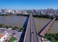 Operação para travessia de ciclistas e pedestres em ponte de Campos começa nesta terça