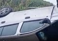 Motorista fica ferida após capotar com o carro na Campos-São Francisco