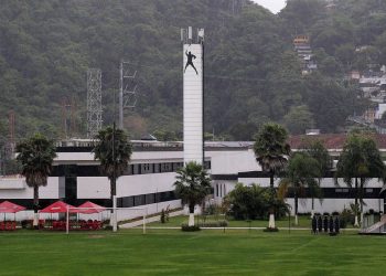 santos-regulariza-ocupacao-do-centro-de-treinamento-rei-pele