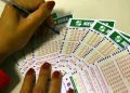 mega-sena-acumula-para-r$-112-milhoes;-confira-os-numeros-sorteados