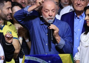 “vamos-mudar-o-jeito-de-governar-este-pais”,-diz-lula