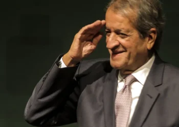 pl,-partido-de-flavio,-reconhece-vitoria-de-lula-nas-eleicoes