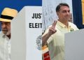 Flávio Bolsonaro e Lula disputarão segundo turno para a Presidência